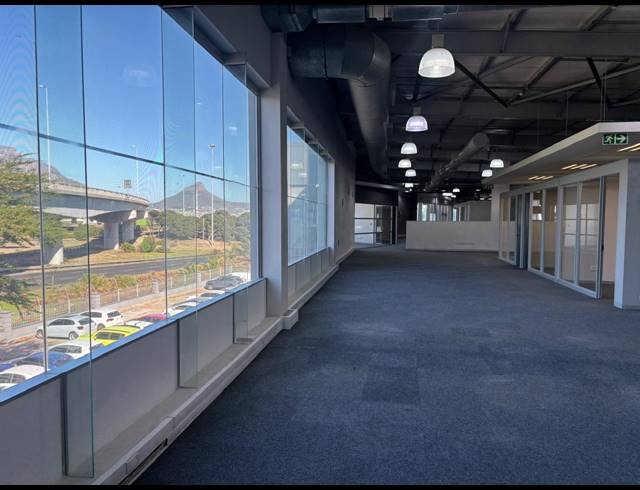 1,500M² OFFICE TO LET IN NORTHGATE BUSINESS PARK